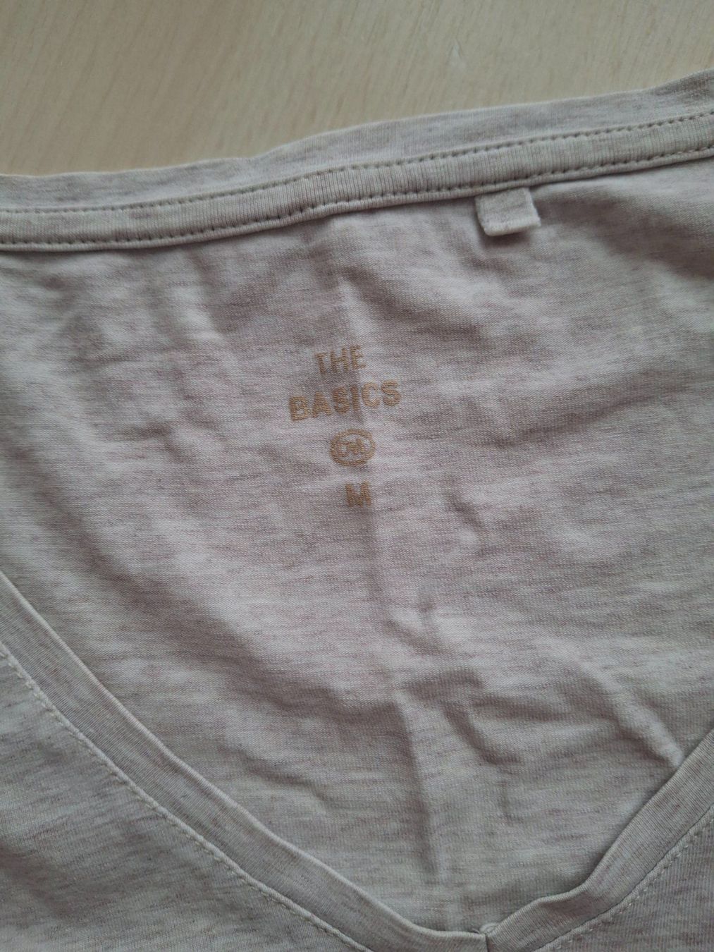 C&A T-Shirts: C&A The Basics T-Shirt, Grösse M, Beige – Gebraucht aus Walterswil SO von mel_5b2h 1