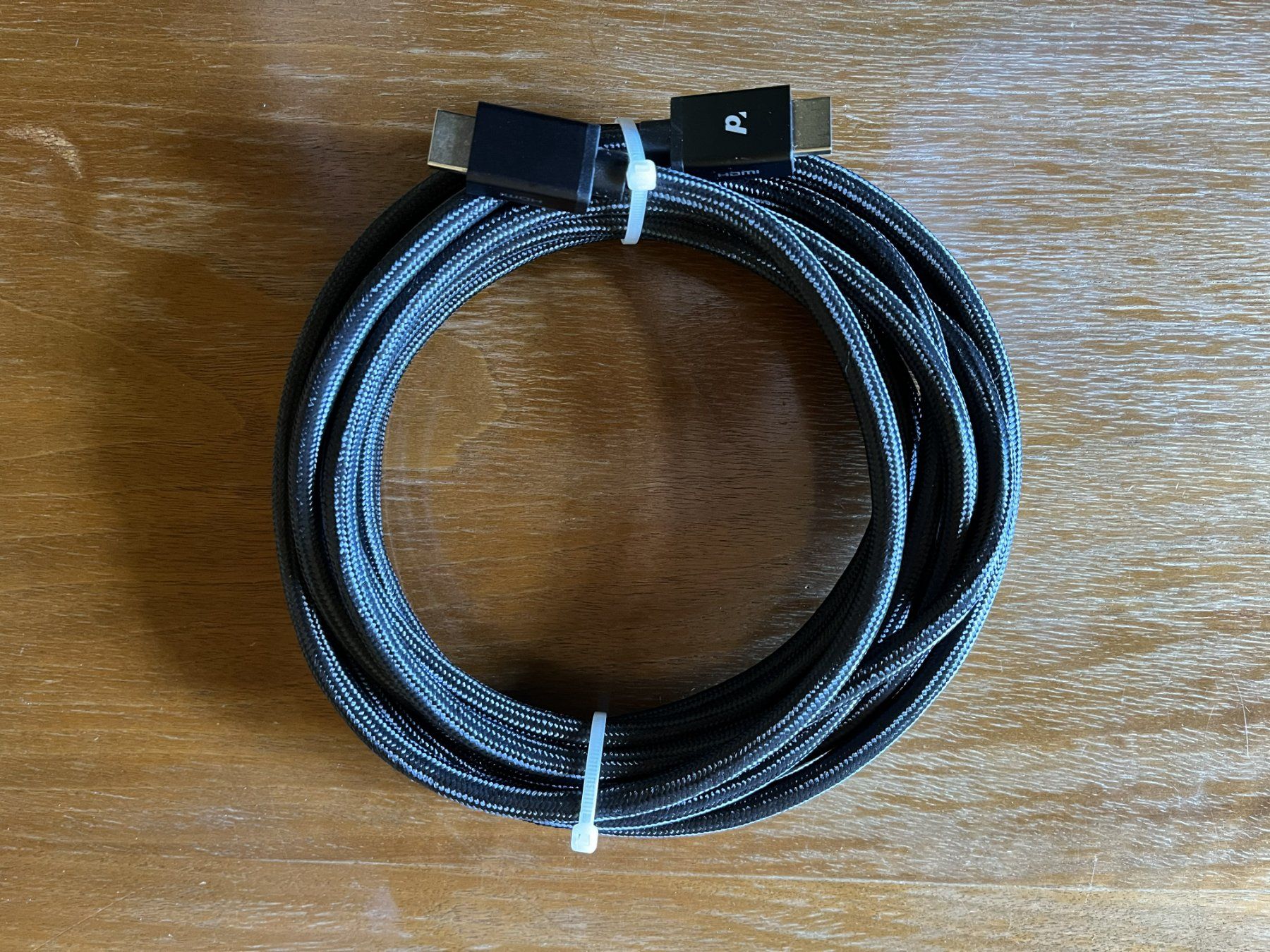 Digitec Cavi: Digitec HDMI 2.1 Ultra High Speed, 4k 120hz-Kabel, 5m – Nuovo (secondo la descrizione) da Grosshöchstetten venduto da Professio7