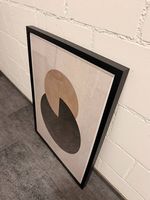 Abstraktes Poster im IKEA-Bilderrahmen, 50×70 cm