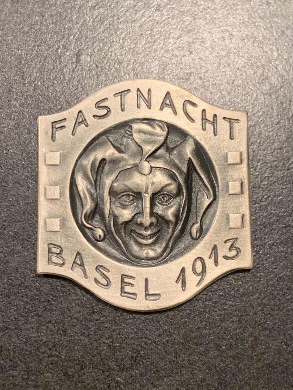 Basler Plaketten & Abzeichen: Fasnacht Basel SILBER 1913 Ueli *** – Gebraucht aus Basel von fasnachtsoutlet1965