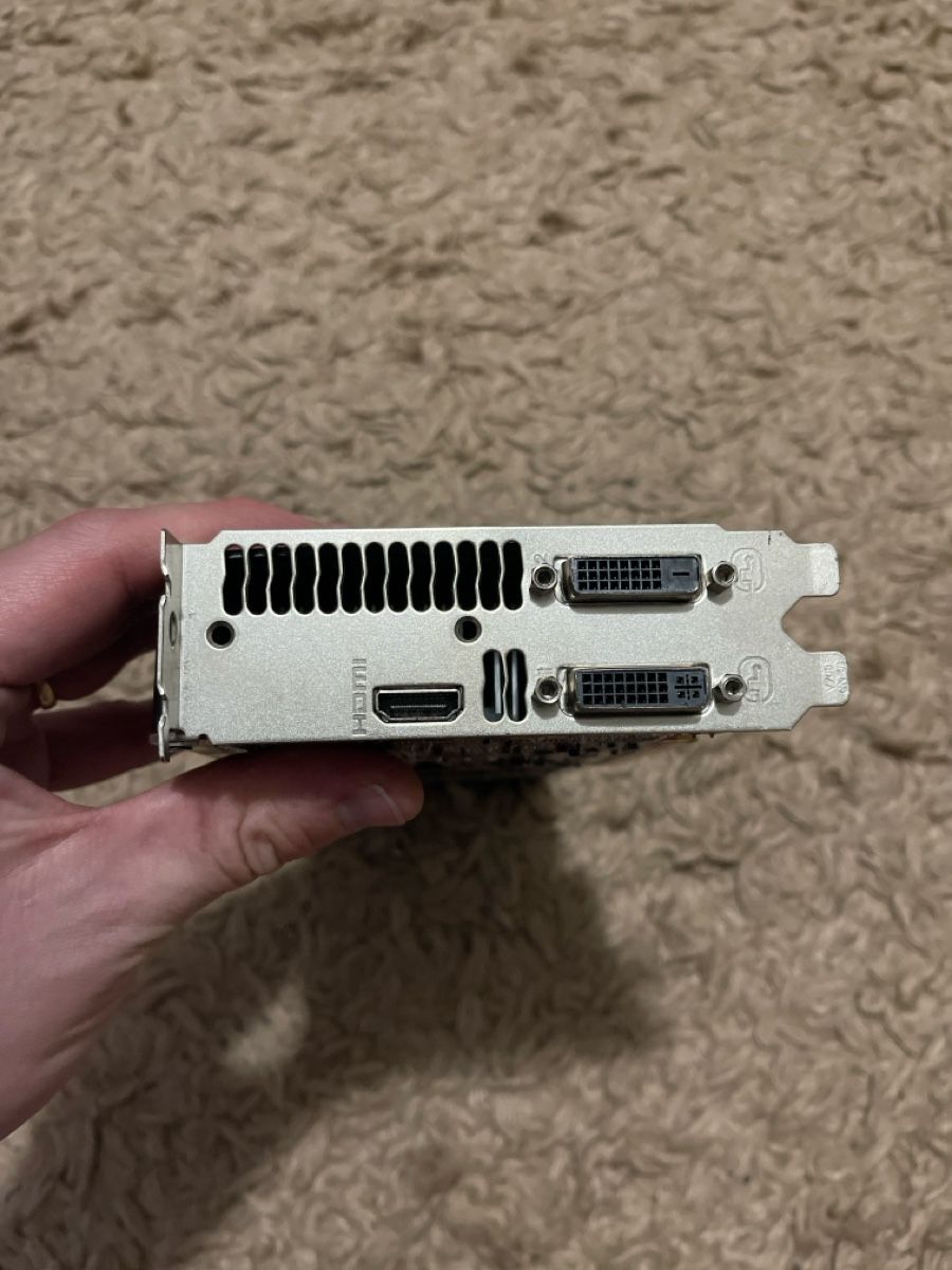 MSI Grafikkarten: Grafikkarte MSI GTX 660 – Gebraucht aus Unterkulm von AnoliOccasion 1