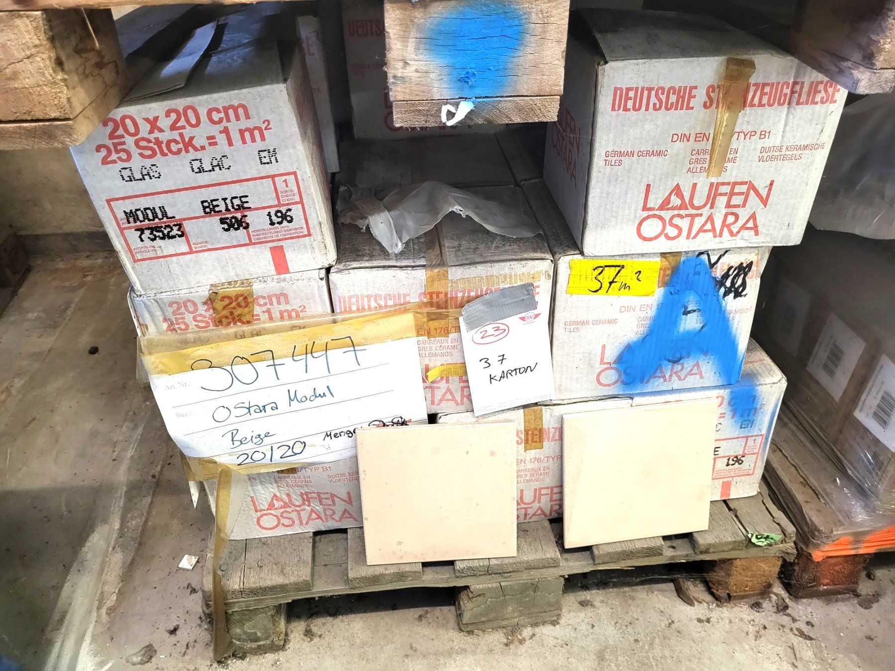 Rivestimenti per pavimenti: Steinzeugfliesen beige 20 x 20 cm / s67 – Nuovo (secondo la descrizione) da Diessenhofen venduto da Osio 1