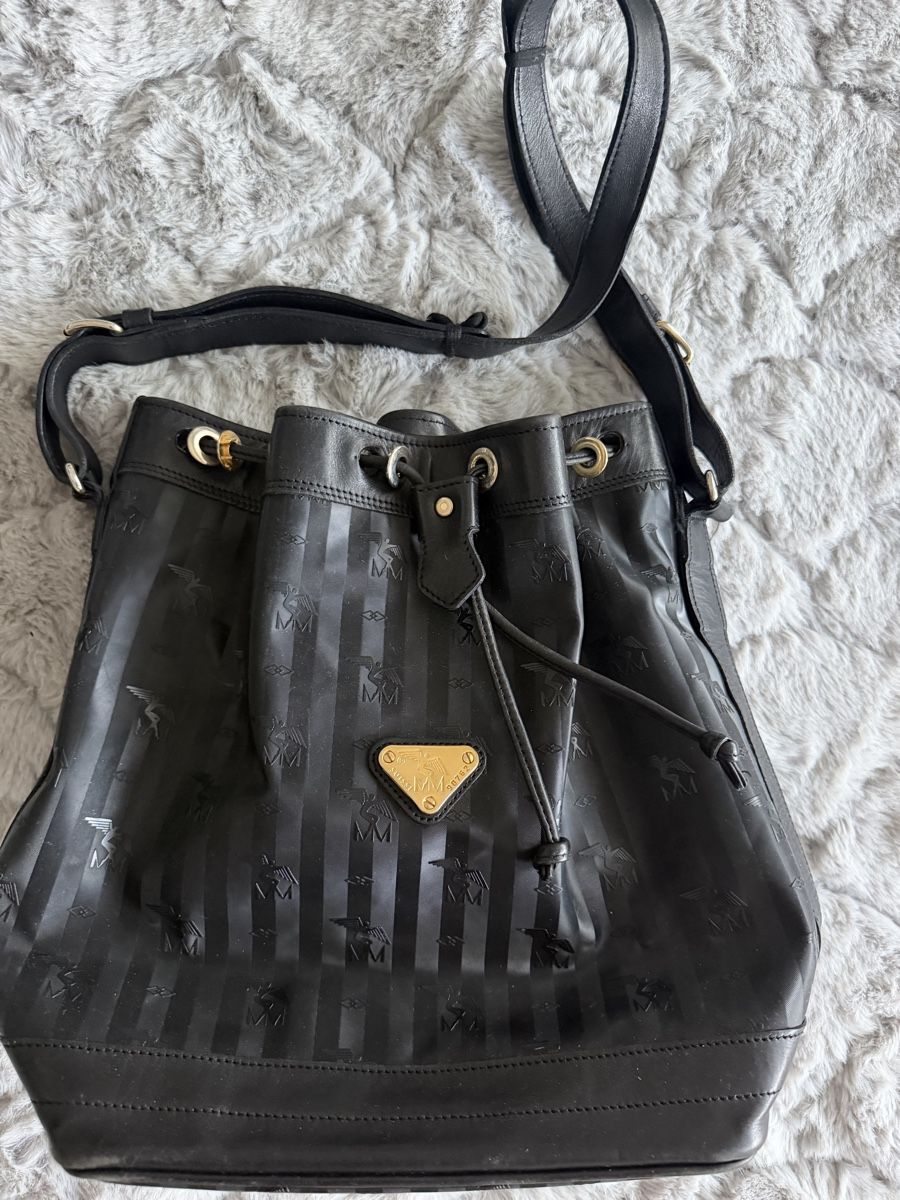 Maison Mollerus Taschen für Damen: Beuteltasche NIESEN Maison Mollerus – Gebraucht aus Herzogenbuchsee von closetflip 1