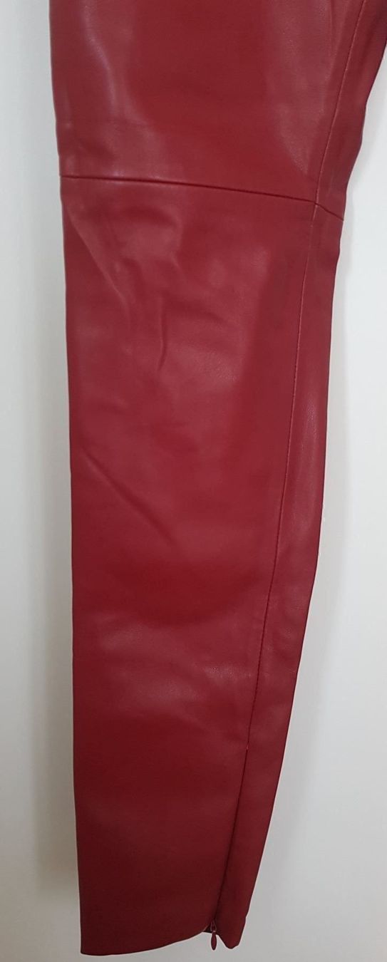 Pantaloni: Hose Kunstleder von Mango – Nuovo (secondo la descrizione) da Küsnacht ZH venduto da 2011_ 6