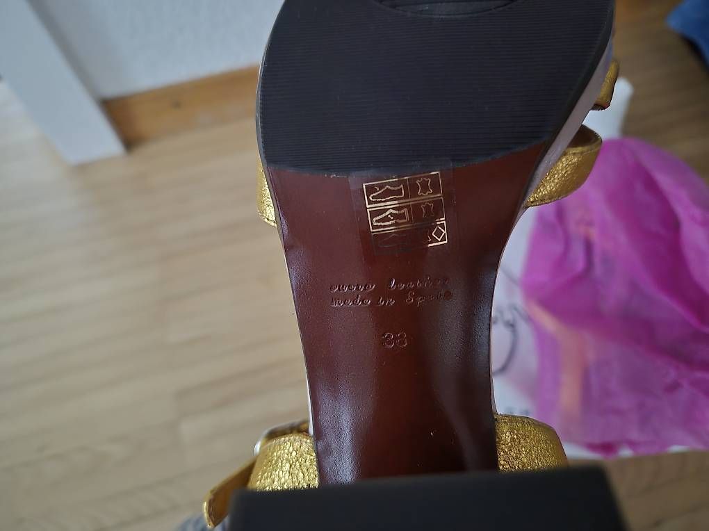 Chie Mihara Scarpe da donna: Neue Chie Mihara Sandaletten, Gr. 38, rockabilly, Tango – Nuovo e nell'imballaggio originale da Bern venduto da grisu_79 1