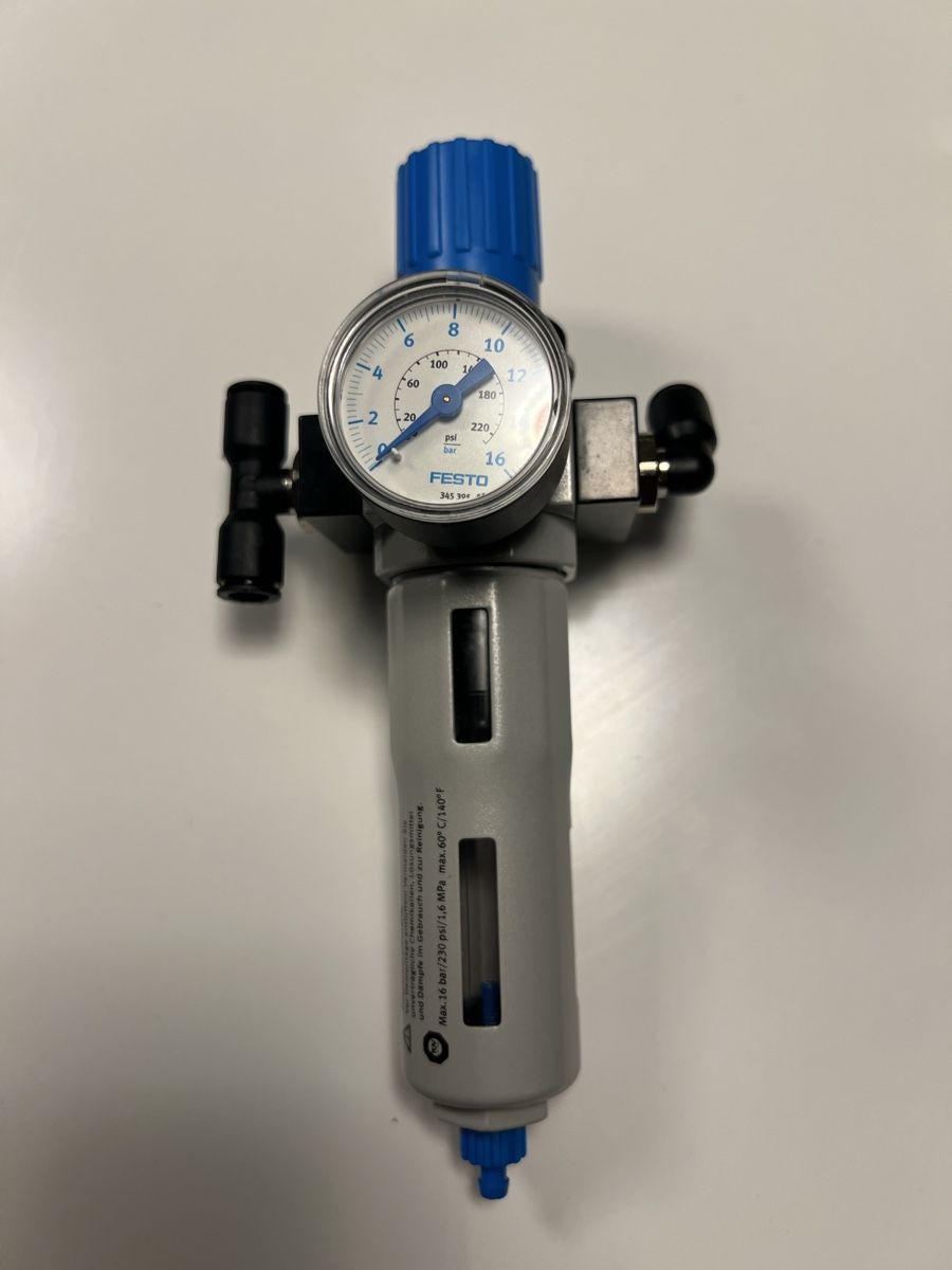 Festo Tutti gli attrezzi: Festo LFR-D-MINI Ventil – Usato da Biel/Bienne venduto da Camillep95