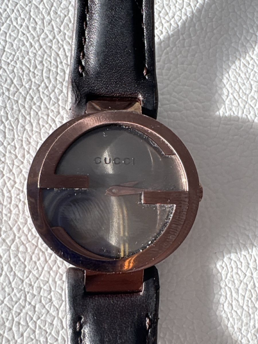 Gucci Orologi: Montre Gucci  – Usato da Versoix venduto da tem_f7yk 1