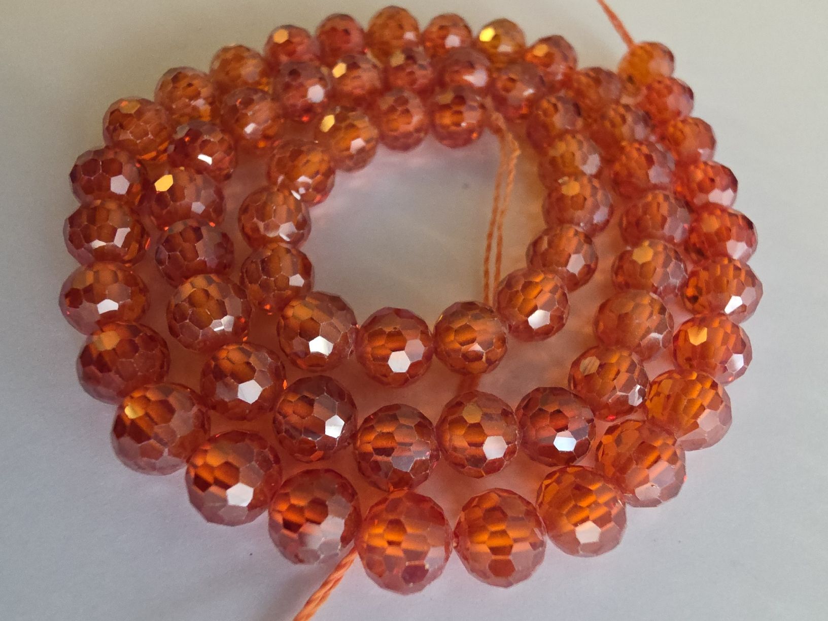 Minerali & Pietre curative: Zirkon Orange facettiert ca. 6mm. Strang – Nuovo e nell'imballaggio originale da Menziken venduto da Mirager 1