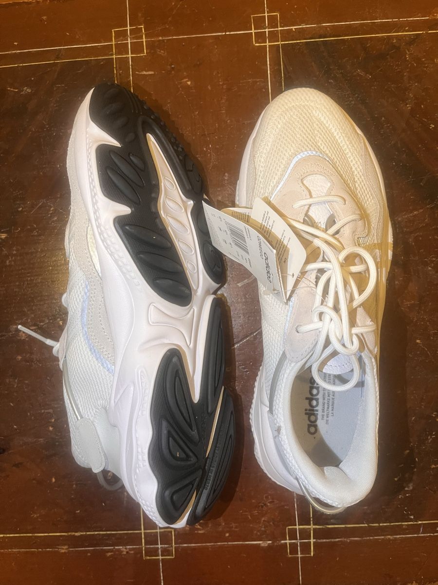 Adidas Scarpe da uomo: Adidas Ozweego  – Nuovo (secondo la descrizione) da Sissach venduto da Gamma66