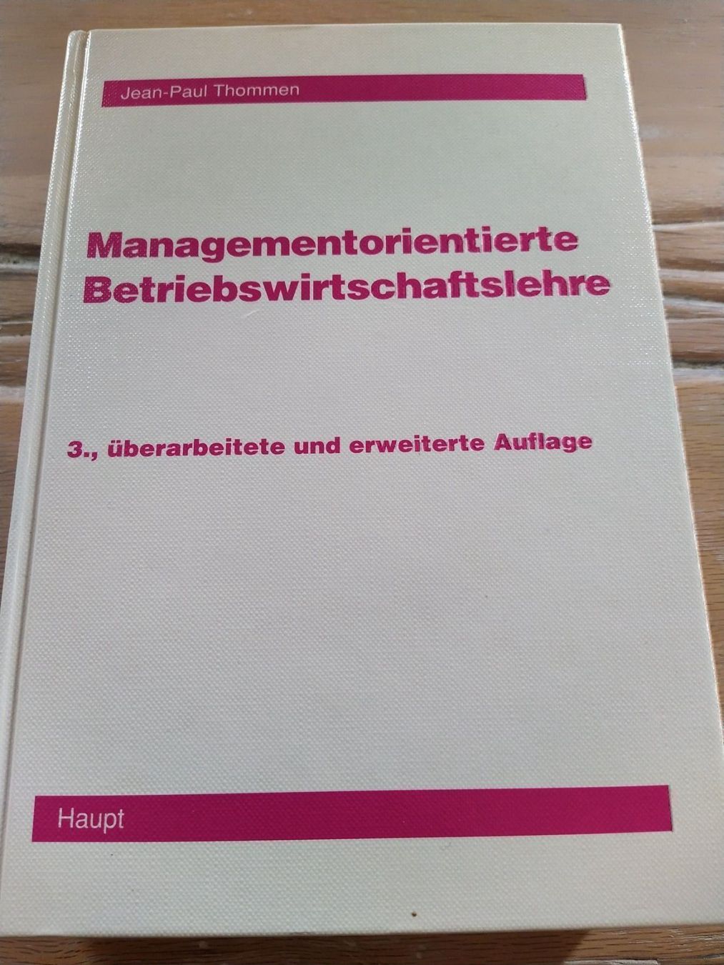 Libri: Managementorientierte  BWL – Usato da Azmoos venduto da Klondike-Joe