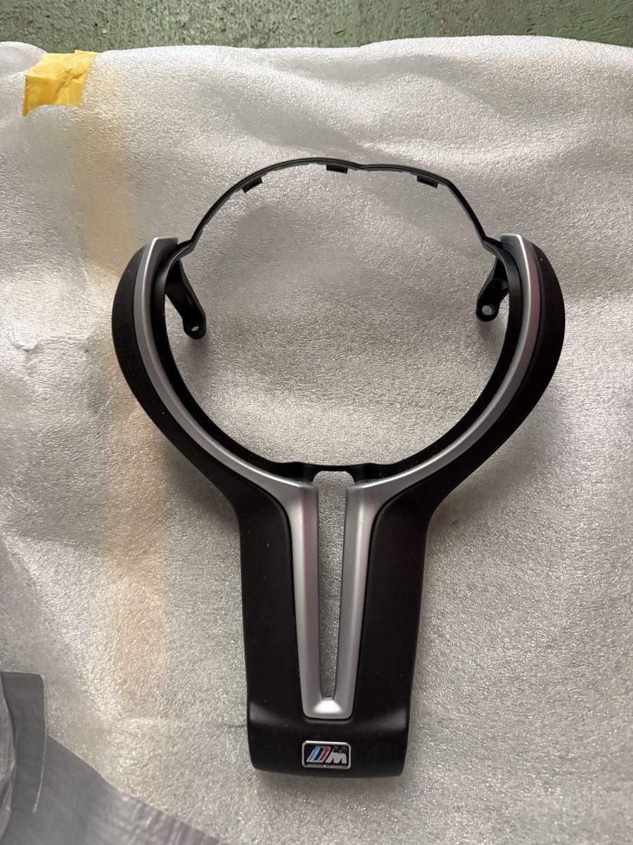 BMW Tutti pezzi di ricambio auto: Bmw M3 F80 Original Lenkrad – Usato da Oberflachs venduto da ShopVK 3