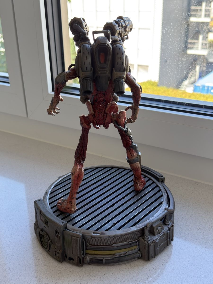 Statuette: Doom Collectors Edition Figur  – Usato da Muttenz venduto da rvo_g7rs 1