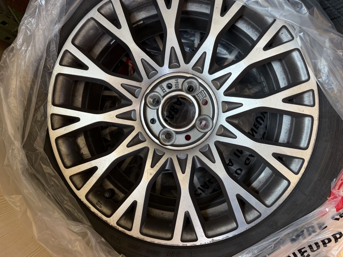 Fiat Pneumatici & Ruote complete: Original Sommerräder Fiat 500 – Usato da Zwillikon venduto da Ueli.99 5