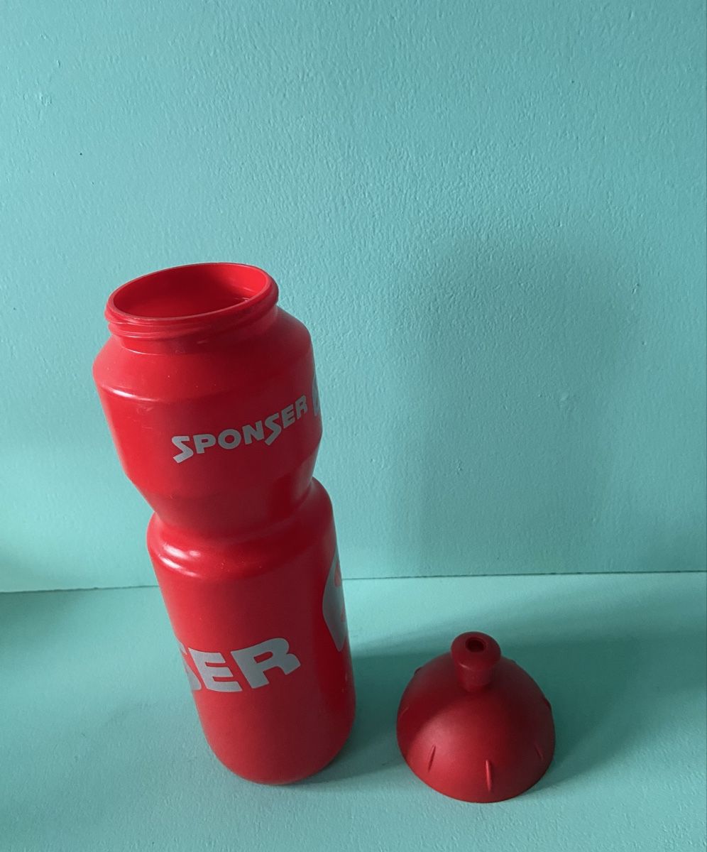Sigg Gourdes & Thermos: Getränkeflaschen – D'occasion à Baden par Sarahhedwig 1