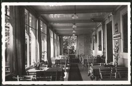 Chaumont, véranda du Petit-Hôtel, vers 1940