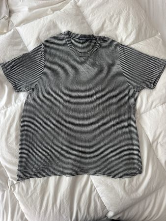 T-shirt Brandy Melville rayé noir blanc taille unique