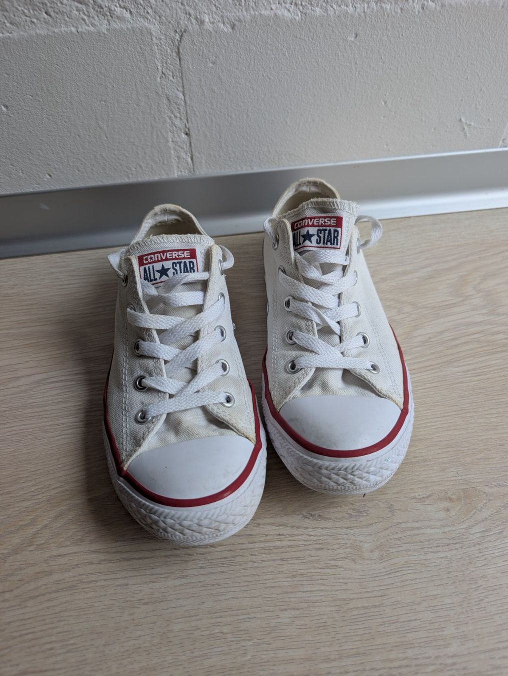 Converse Scarpe per ragazzi: Converse All Stars Gr. 33 – Usato da Nods venduto da BieneS