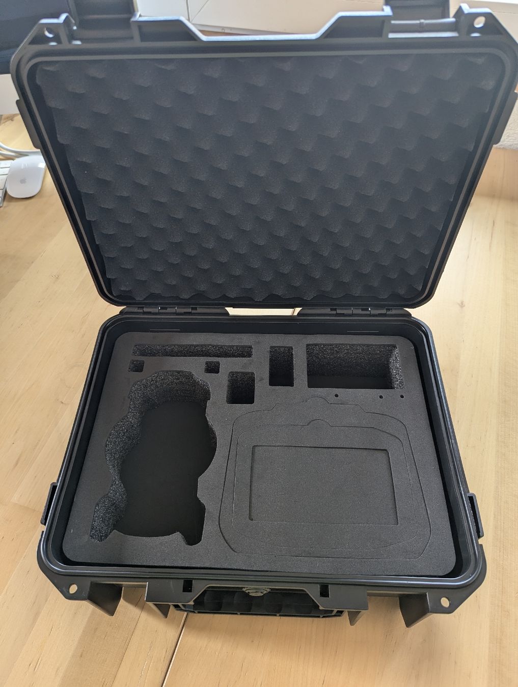 DJI Valigie: DJI Transportkoffer (DJI Mini 5 Pro) NEU – Nuovo (secondo la descrizione) da Leuzigen venduto da Johannes7 1