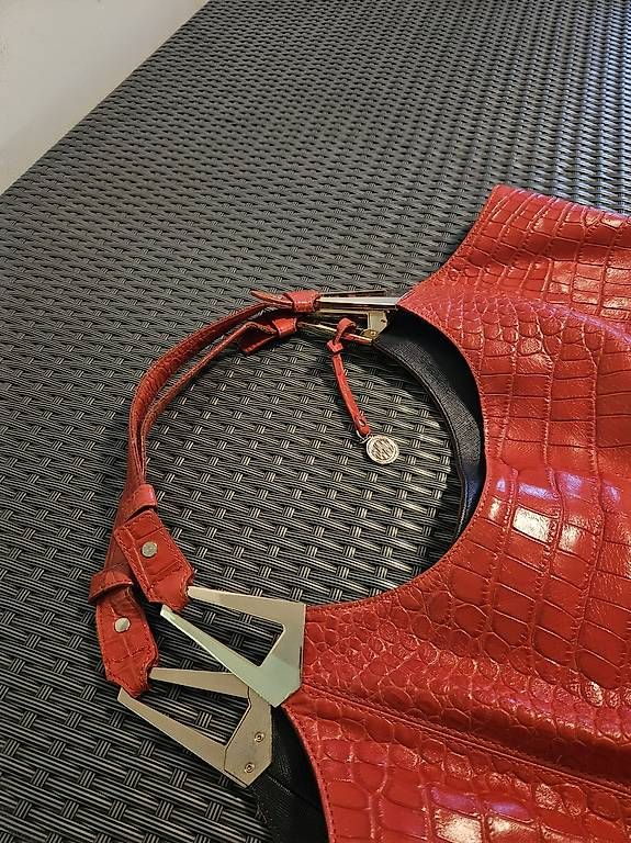 Sacs femmes: DKNY Handtasche. Neu – D'occasion à Zürich par Elena231 3