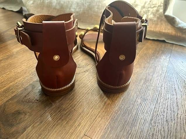 Vanessa Bruno Scarpe da donna: Vanessa Bruno Sandalen Gr. 38 – Usato da Burg im Leimental venduto da Anna_Wiener 2