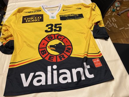 SC Bern Gameworntrikot Junioren Nummer 35 Grösse XL
