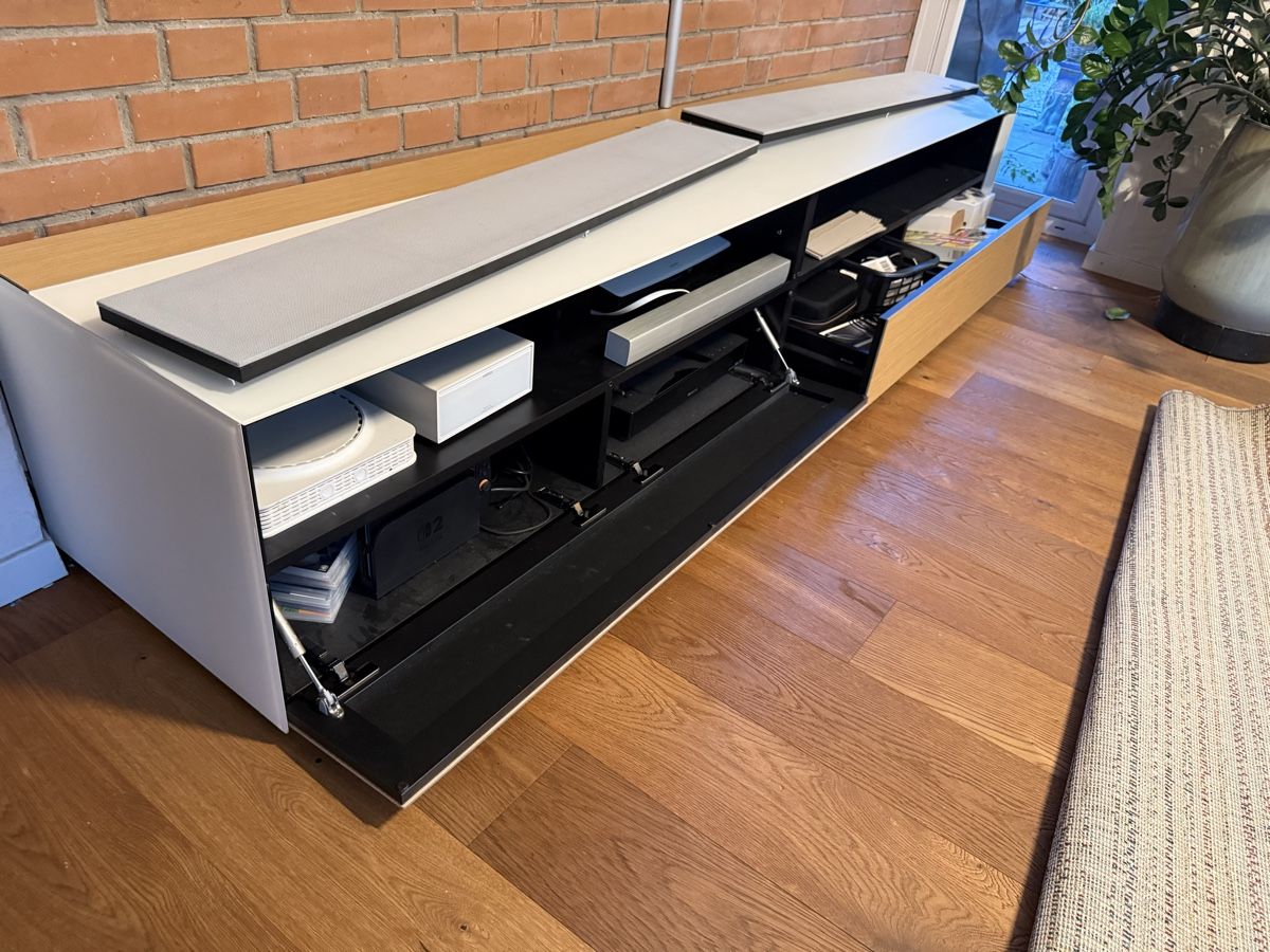 Spectral TV Möbel: Spectral Möbel – Gebraucht aus Bern von Belli03 4