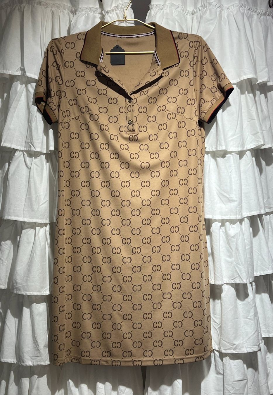 Robes: Trendiges Polokleid – Neuf avec emballage d'origine à Zürich par Naebeli 4