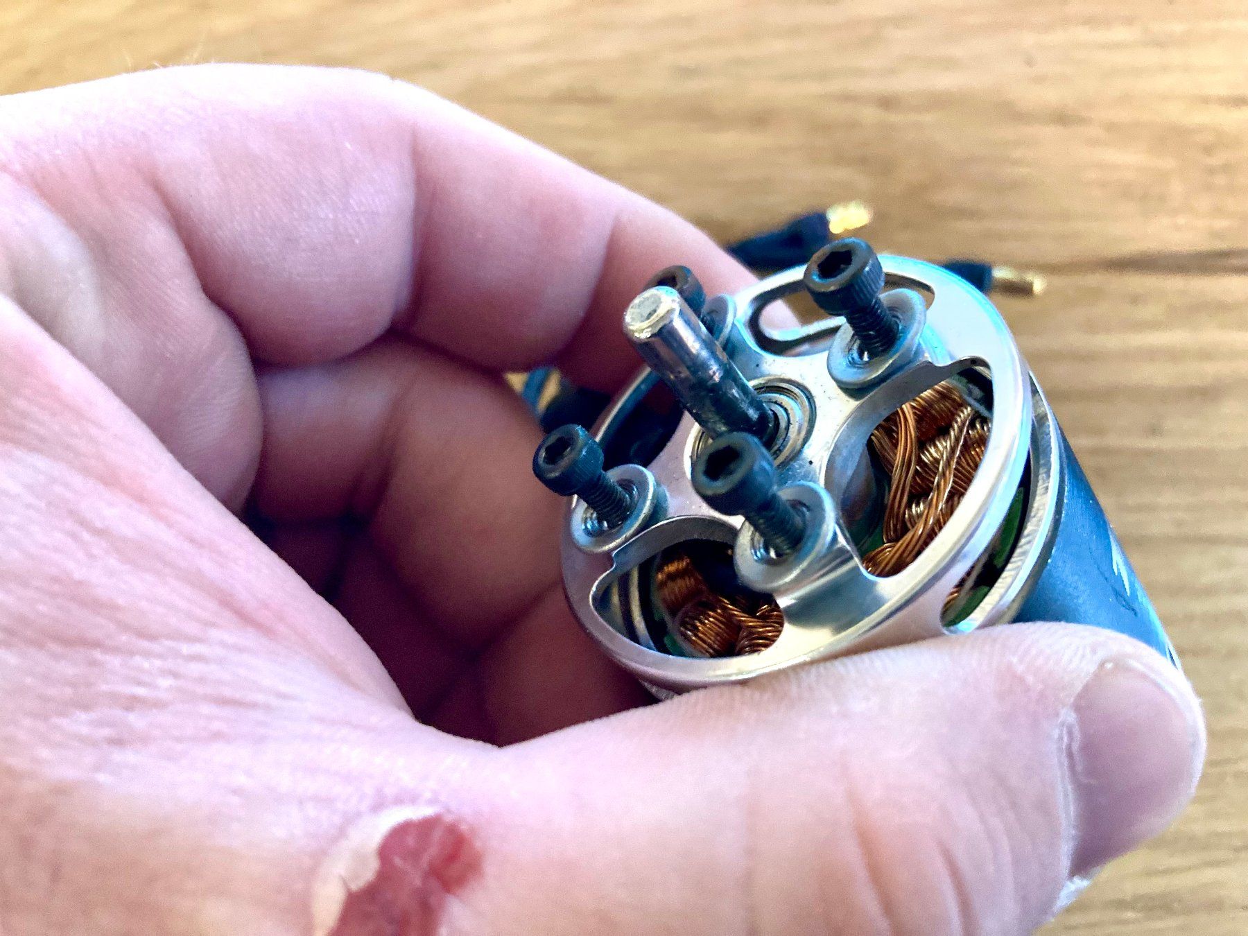 Modellismo RC: Moteur brushless Trust 50 – Usato da Trélex venduto da Arnaudyak 1