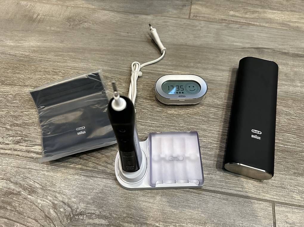 Oral B Cura dei denti: Brosse à dent électrique Oral-B – Usato da Les Geneveys-sur-Coffrane venduto da ba_s