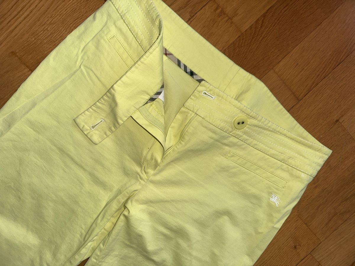 Burberry Pantaloni: Burberry Hose, Gr. 42, hellgelb – Nuovo (secondo la descrizione) da Bern venduto da rub_8mhx