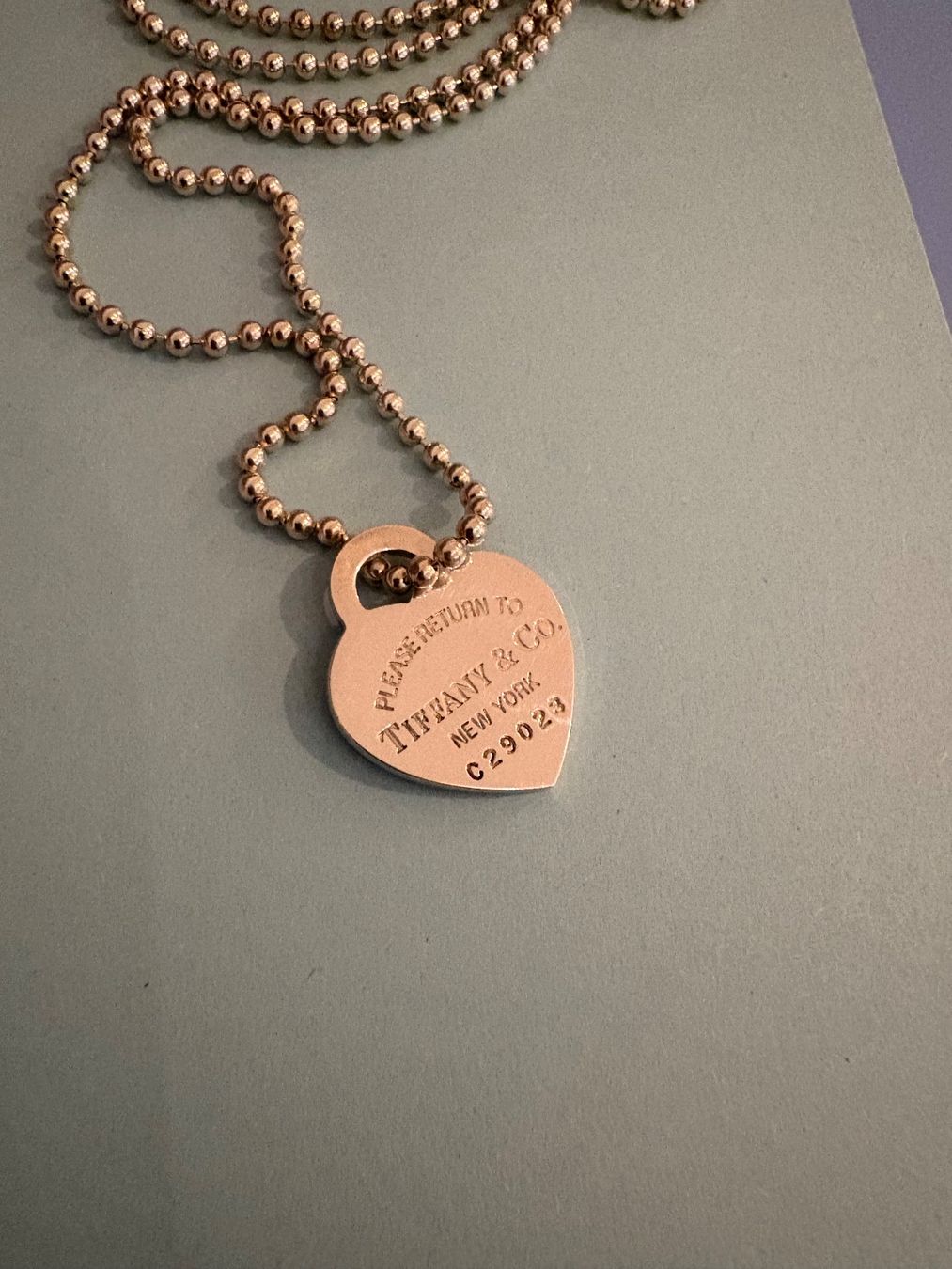 Tiffany & Co. Ketten: Tiffany&Co. Kugelkette Silber mit Herzanhänger medium – Gebraucht aus Hünenberg See von Miss1611 5