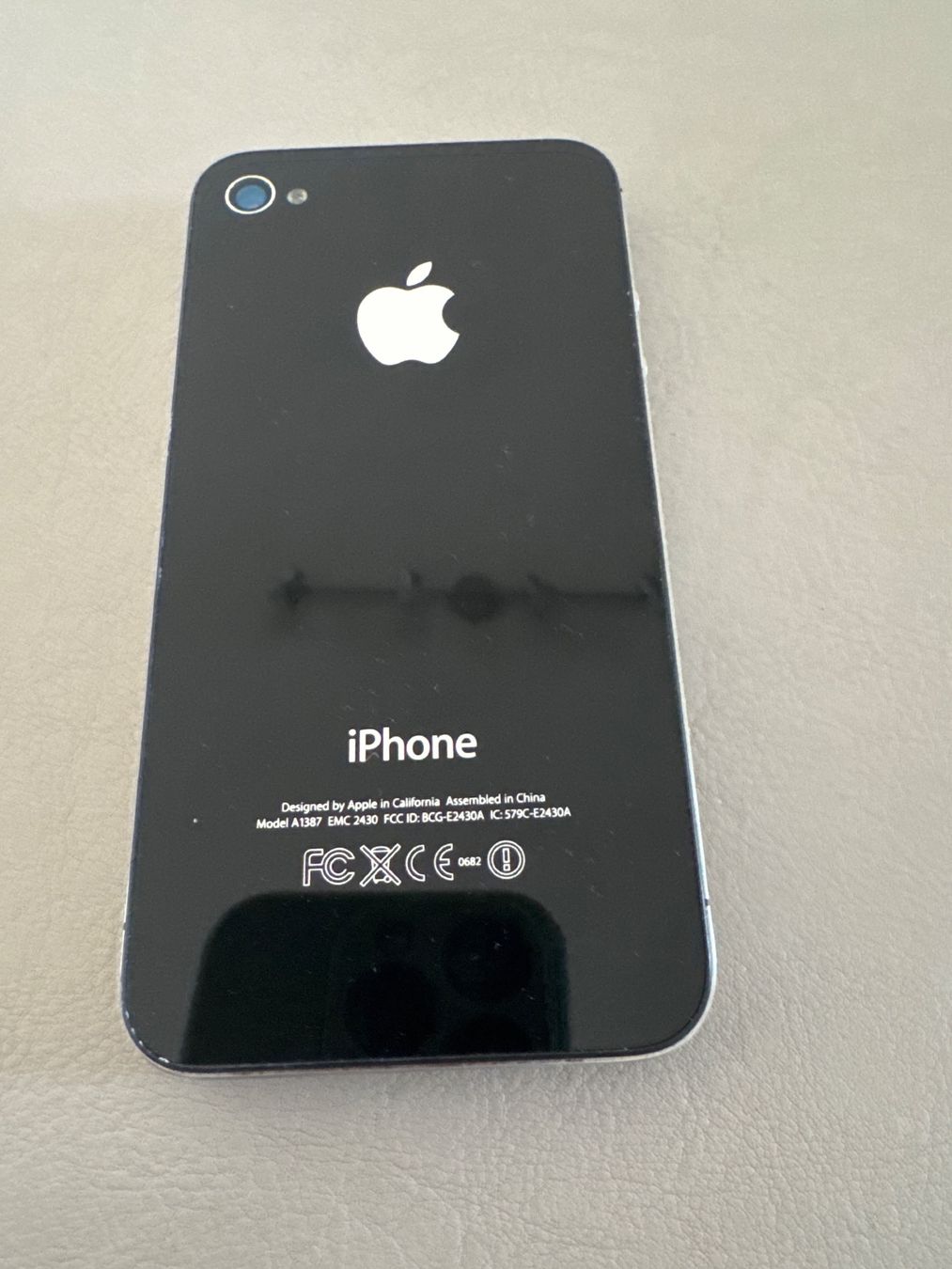 Apple Handys / Smartphones: iPhone 4 / 4s – Defekt aus Adliswil von Busys 1