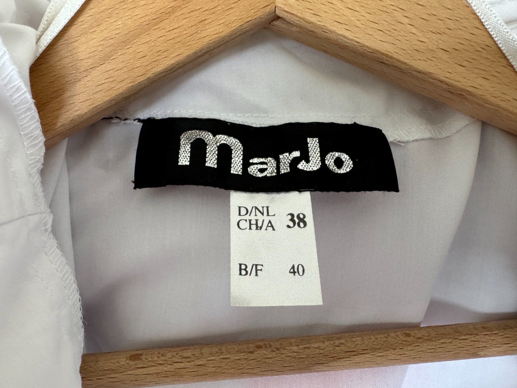 Krüger Vestiti: Krüger Dirndl Gr. 34 neuwertig mit Bluse – Usato da Dübendorf venduto da Digitalxs 5