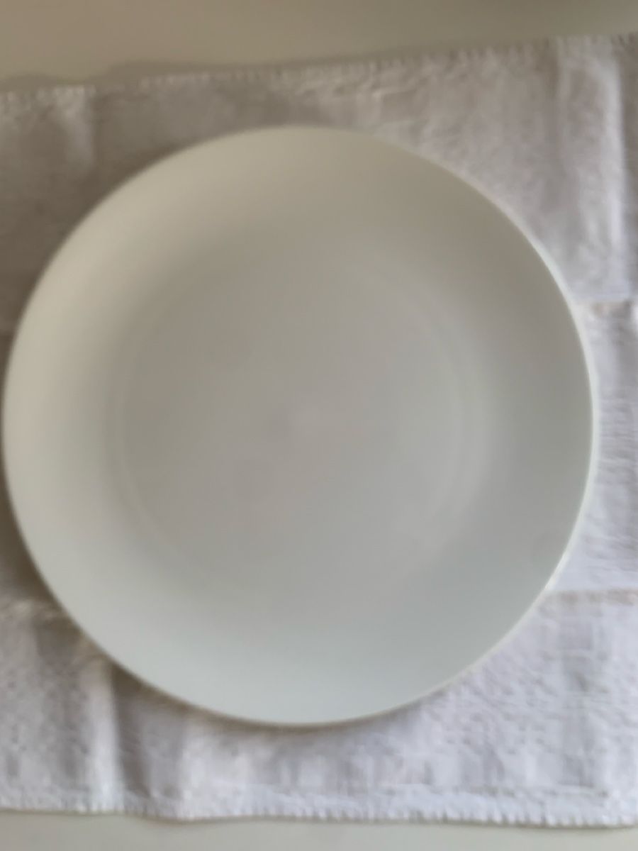 Rosenthal Piatti: ROSENTHAL: 4 grosse weisse Teller, DIBBERN: 1 grosser Teller – Usato da Luzern venduto da paulablue 3