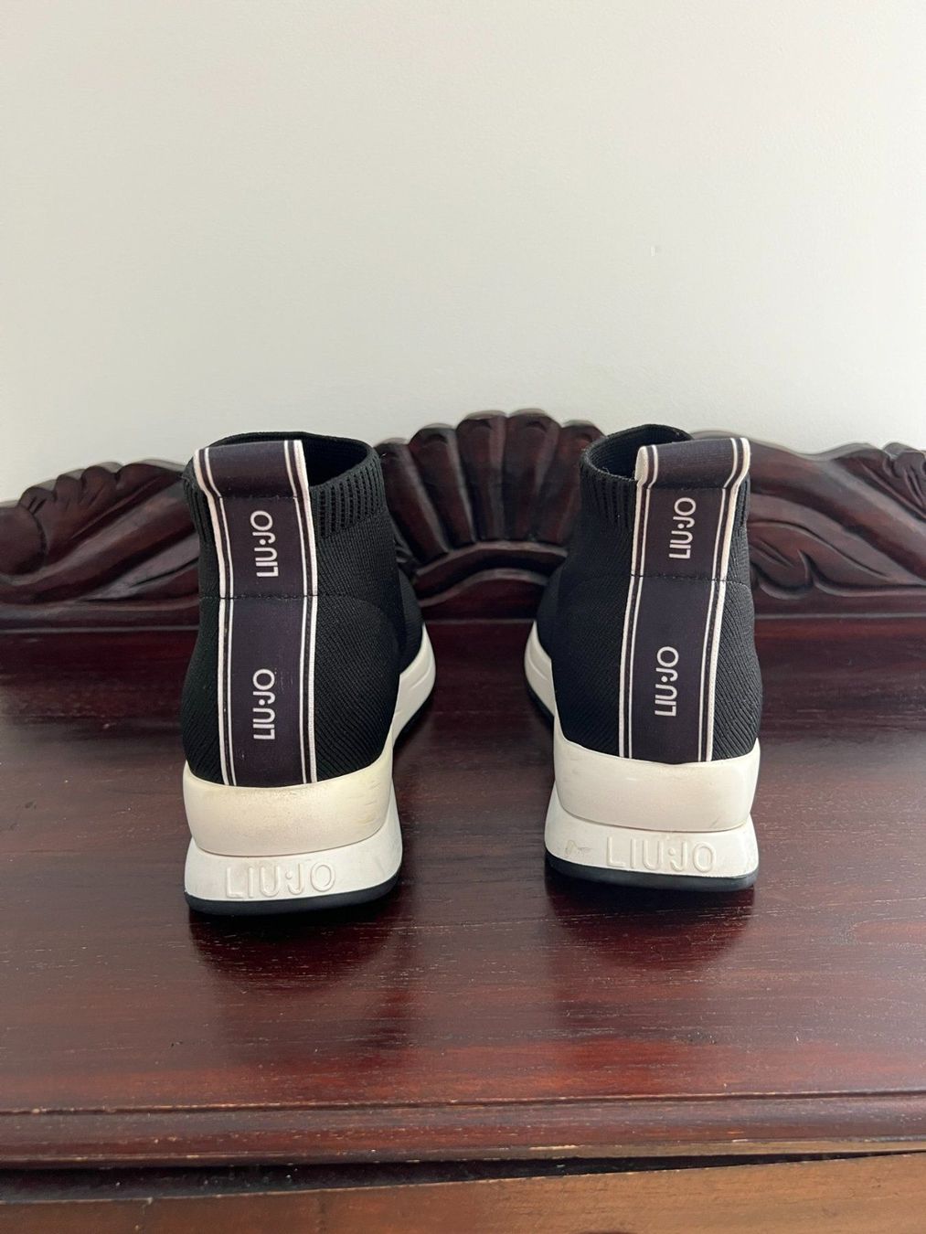 Liu Jo Damenschuhe: Sockensneaker Liu Jo Gr. 36 – Gebraucht aus Canobbio von miro002 2