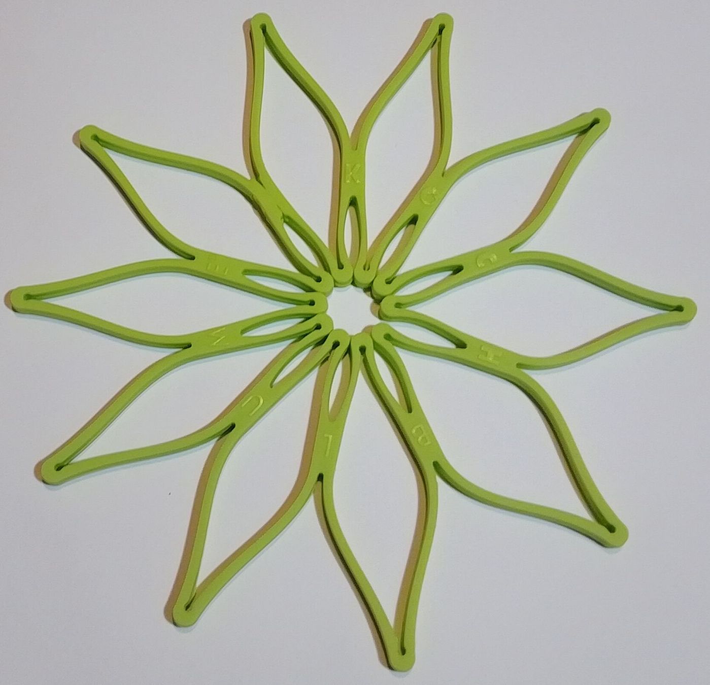 Set di piatti: 4 dessous de plat en silicone - Kochblume – Usato da Lausanne venduto da benjaminternet 1