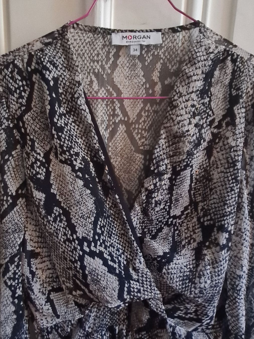 Morgan Vestiti: Robe Morgan motif serpent noir/gris T34 – Usato da Genève venduto da Tresor305 1