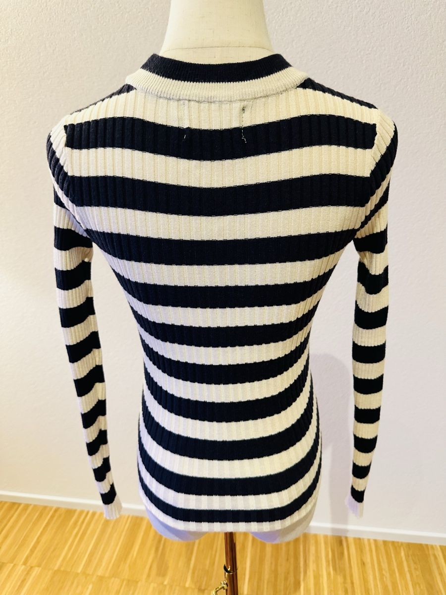 Maglioni & Felpe: Light sweater size XS/S – Nuovo (secondo la descrizione) da Neuchâtel venduto da agn_jc66 1