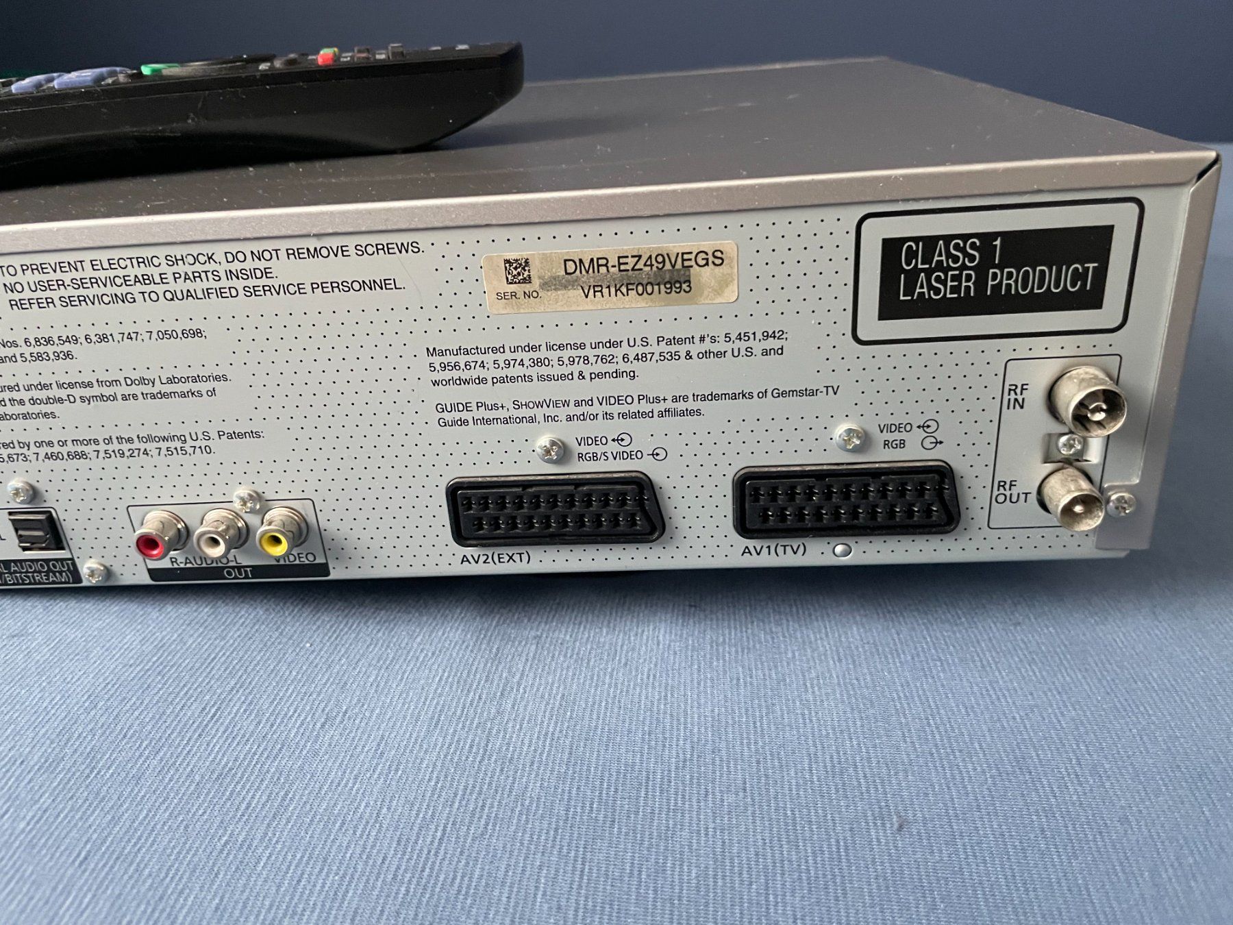 Panasonic Aufnahmegeräte: Videorecorder Panasonic  DMR-EZ49V defekt – Defekt aus Breitenbach von Mechtech111 5