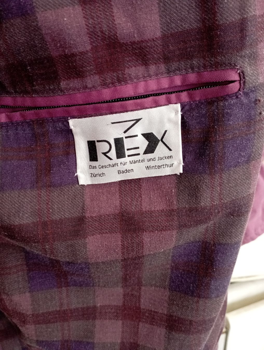 Jacken: Winterjacke von REX 44 Lila mit Karofutter – Gebraucht aus Wettingen von zadina39 4