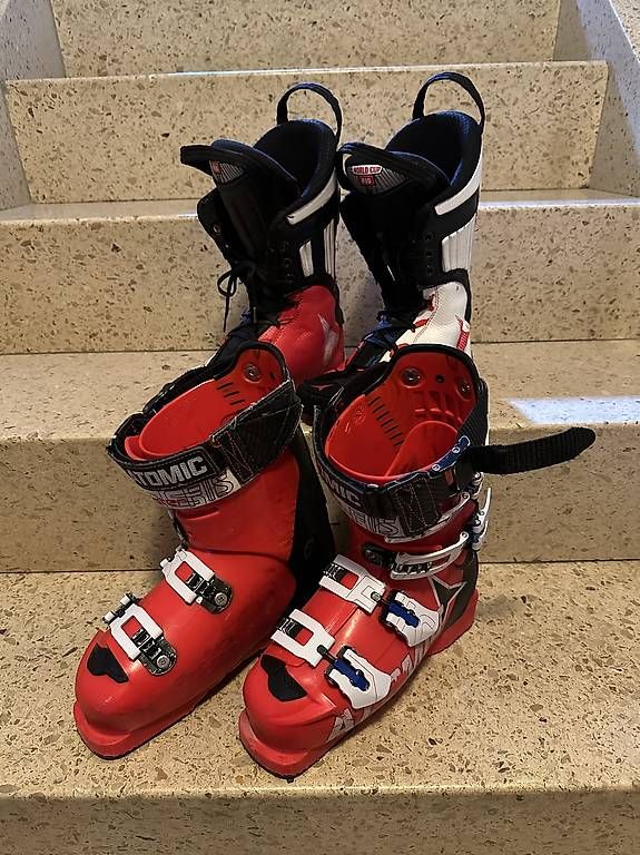 Scarpe da uomo: Atomic Skischuh 130, 285mm (24.5) – Usato da Davos Platz venduto da ninali17 1