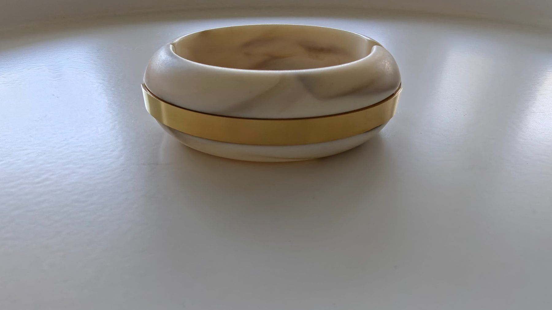 Bracciali & Braccialetti: Marble-Patterned Resin and Stainless Steel Bangle – Nuovo e nell'imballaggio originale da Allschwil venduto da Jani_Banani 6