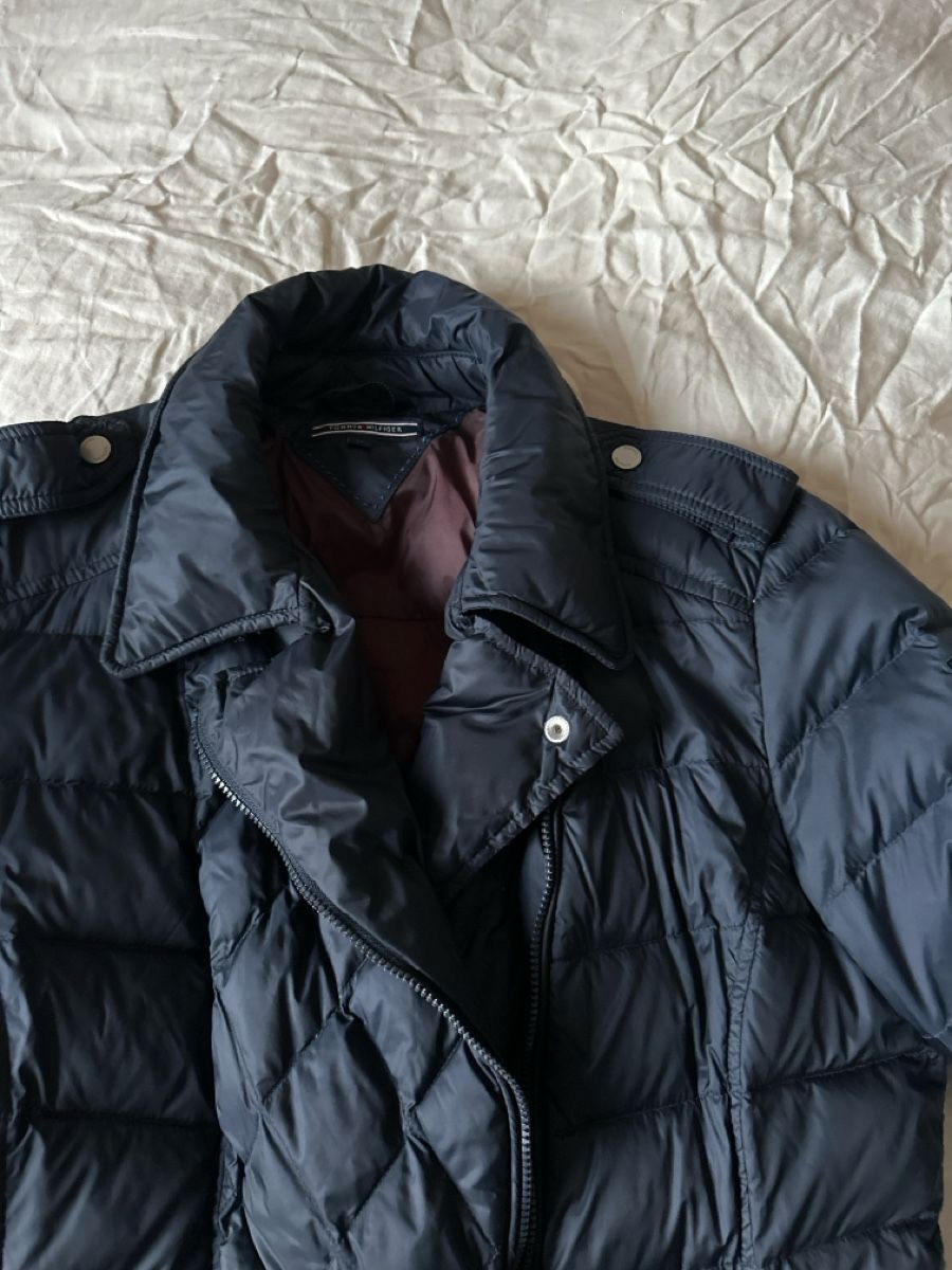 Tommy Hilfiger Jacken: Veste Hilfiger coupe perfecto – Neu (gemäss Beschreibung) aus Muraz (Collombey) von jaoo21