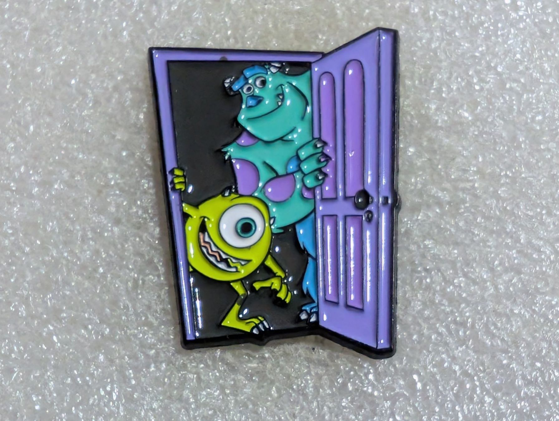 Placchette & Badge: Ansteckbutton 238: Disney – Usato da Oppligen venduto da Pin-Fall-Shop