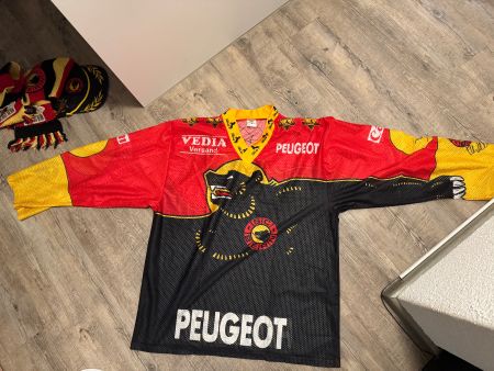SCB Trikot
