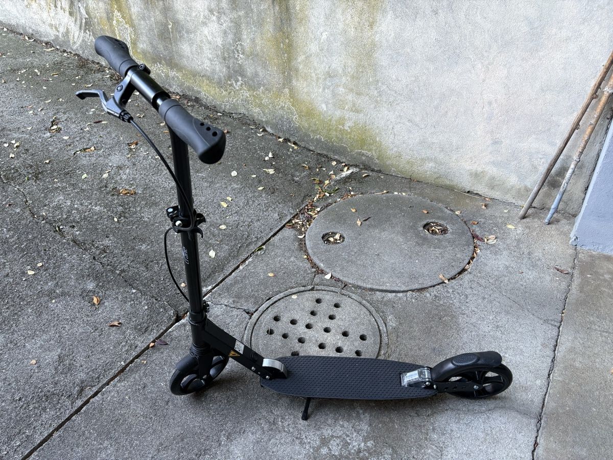 Kickboard: Kickboard (Trottinet) – Neu (gemäss Beschreibung) aus Belpberg von Kirk6