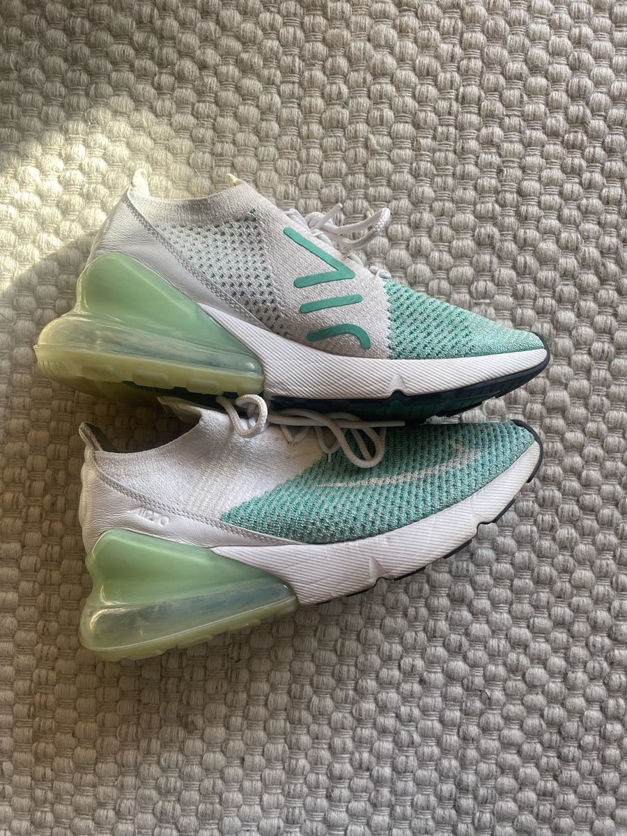 Nike Damenschuhe: Nike femme – Gebraucht aus Pully von mel_555m