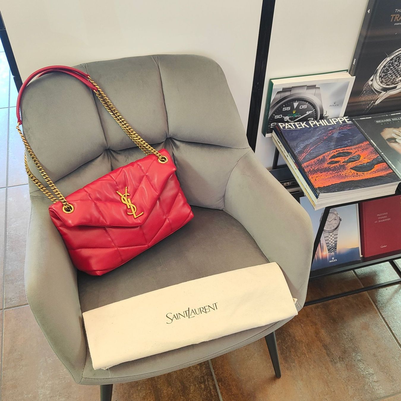 Saint Laurent Borse: Sac à main Saint Laurent Puffer Small Rouge – Nuovo (secondo la descrizione) da Montreux venduto da CashPay_Montreux