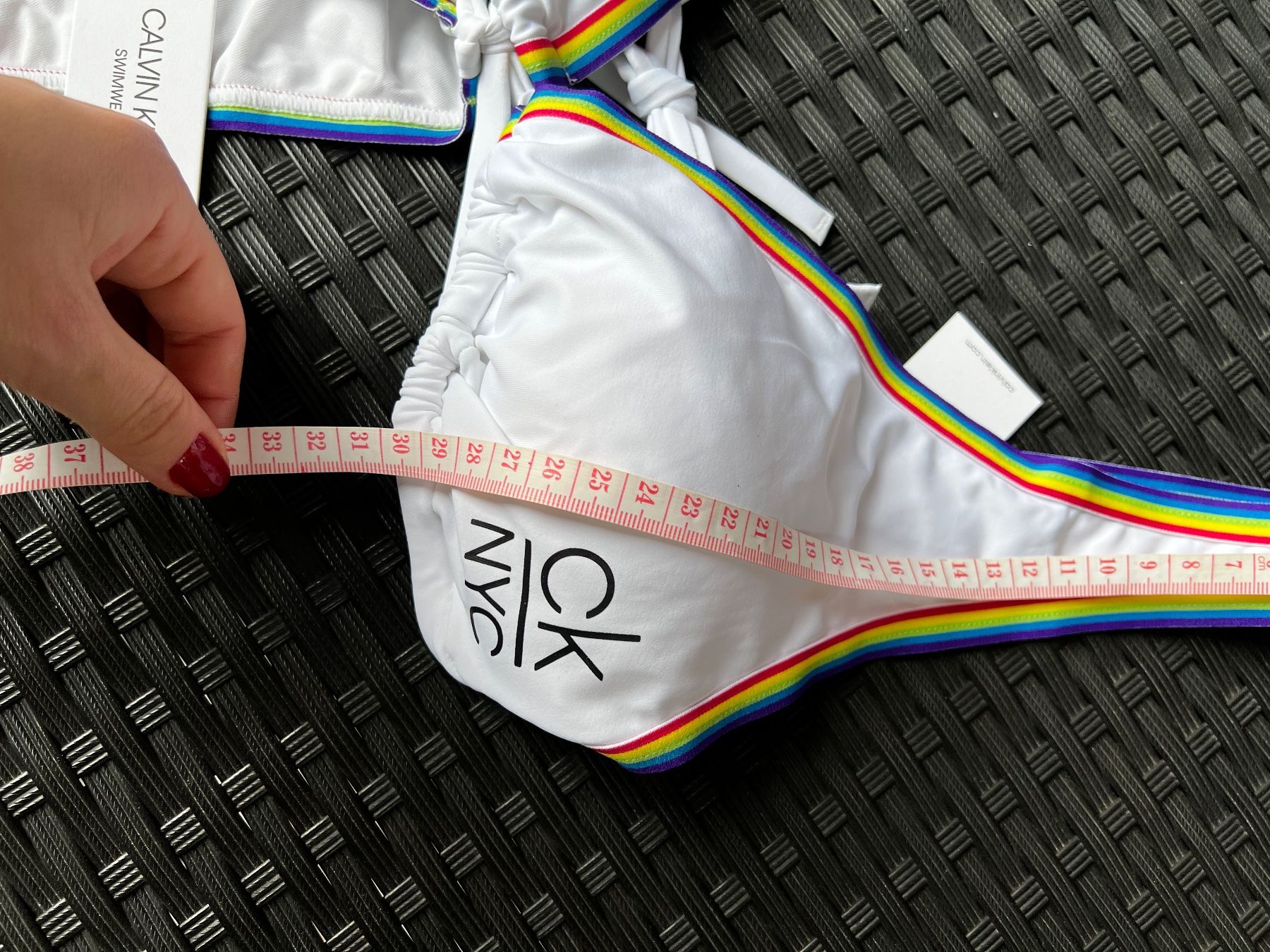 Calvin Klein Maillots de bain & Bikinis: Calvin Klein Neue Badeanzug M – Neuf avec emballage d'origine à Riehen par ann_76jw 4