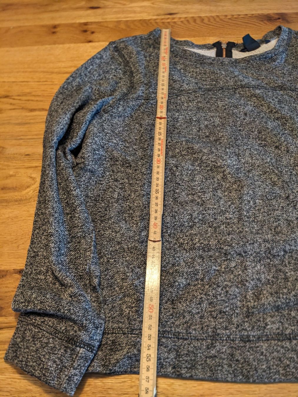 H&M Maglioni & Felpe: grauer Pullover von H&M, Grösse M – Usato da Basel venduto da labaffe01 1